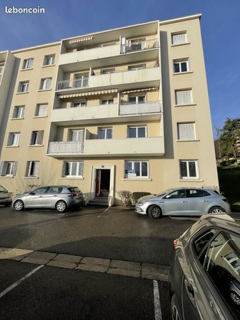 https://img.leboncoin.fr/api/v1/lbcpb1/images/c6/3a/c8/c63ac8b8b8a09db7687bd45b45fb946a349272b8.jpg?rule=ad-image
