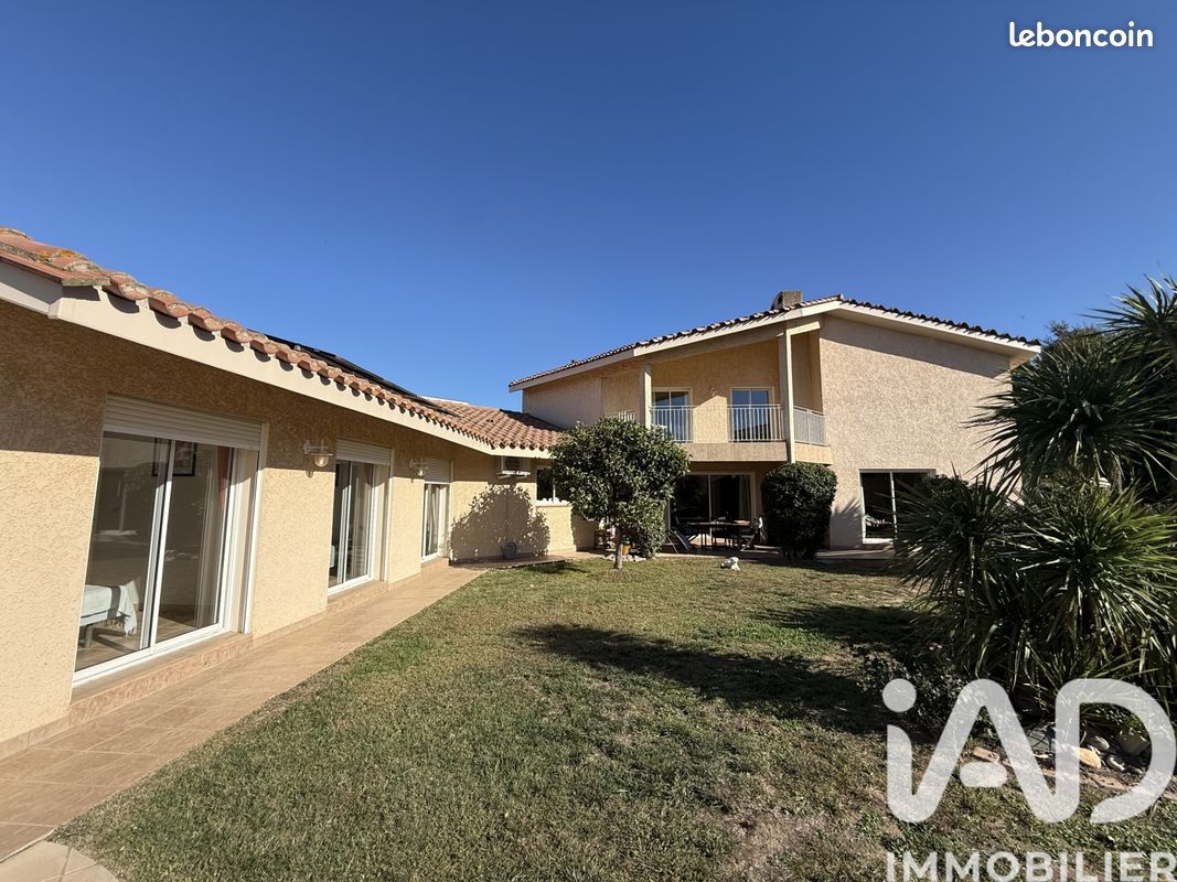 Maison 8 pièces 251 m² · à Villelongue-de-la-Salanque · 251 m² · 680 000 €