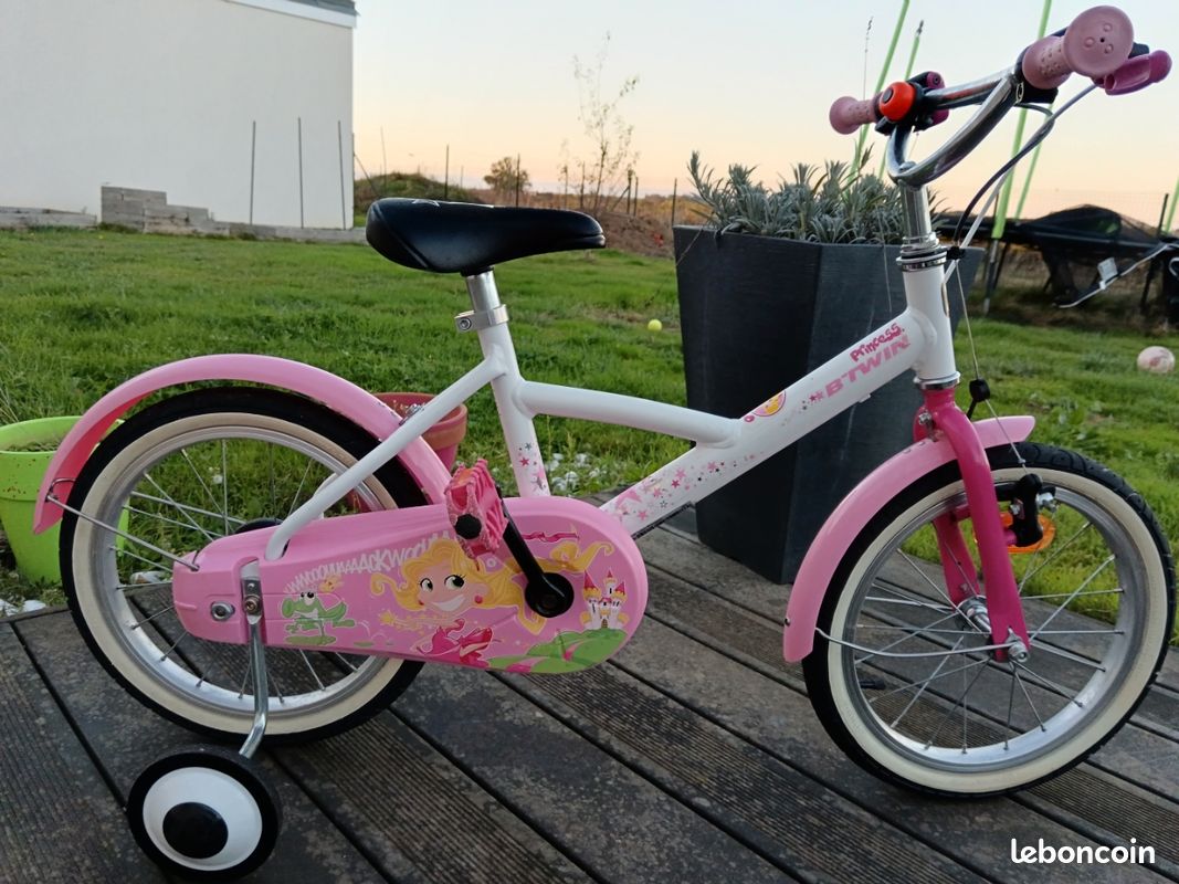 Vélo enfant fille Btwin 16 pouces Vélos