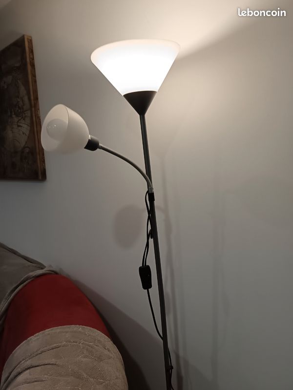 Lampadaire 2 ampoules (image 2)