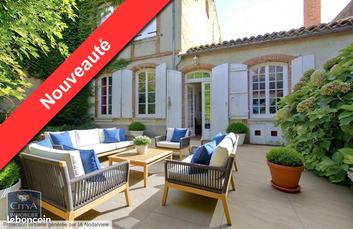 Maison 8 pièces 240 m² · à Agen · 240 m² · 255 000 €