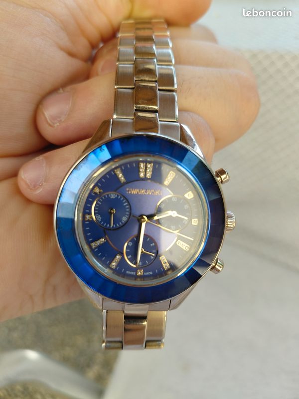 Vente montre en bonne état de la marque Swarovski édition limitée en argent doré (image 3)