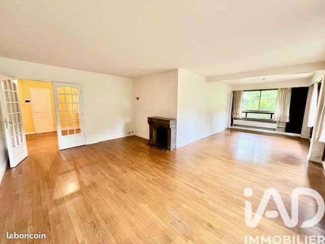 Appartement 4 pièces 106 m² · à Louveciennes · 106 m² · 385 000 €