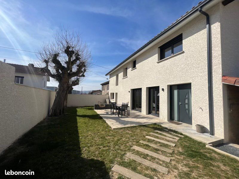 Maison 4 pièces 85 m² · à Beauvoisin · 85 m² · 249 000 €