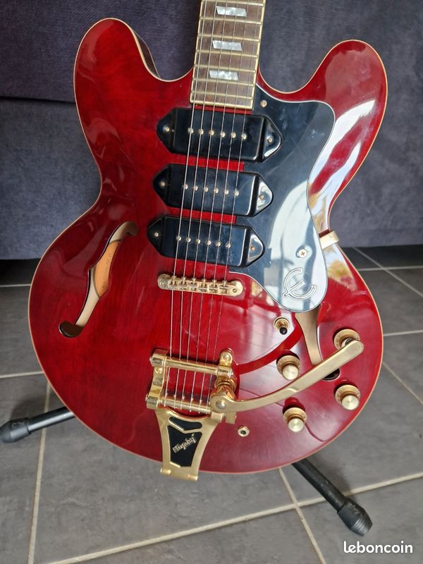 Epiphone riviera p93 (image 2)