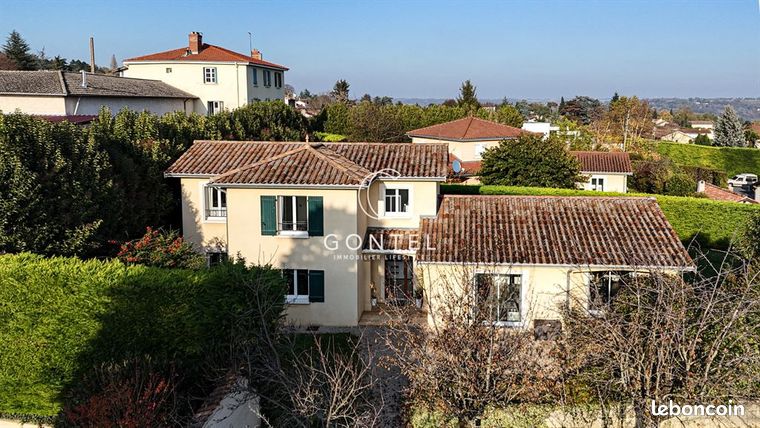 Maison 6 pièces 183 m²