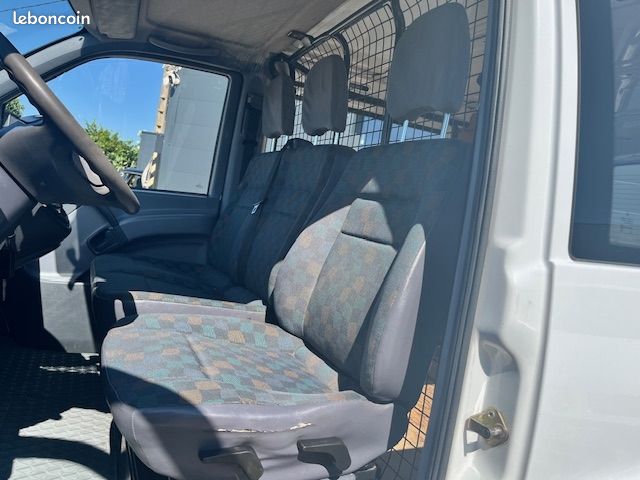 Mercedes vito 112 cdi 122 ch (image 4)