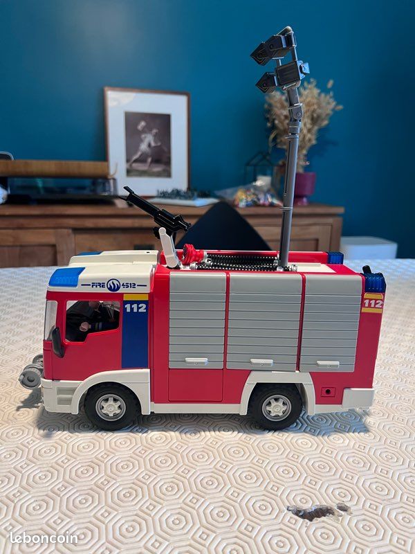 Playmobil Fourgon d'intervention de pompier 4821 Playmobil Fourgon d'intervention de pompier 4821