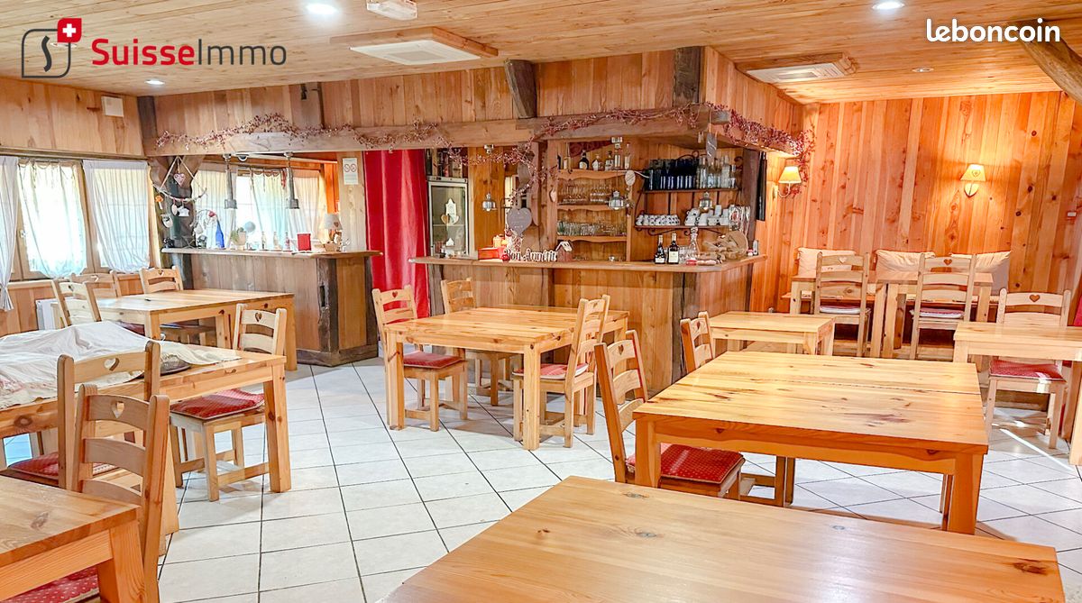 Immeuble 10 pièces 300 m² · à Lougres · 300 m² · 160 000 €