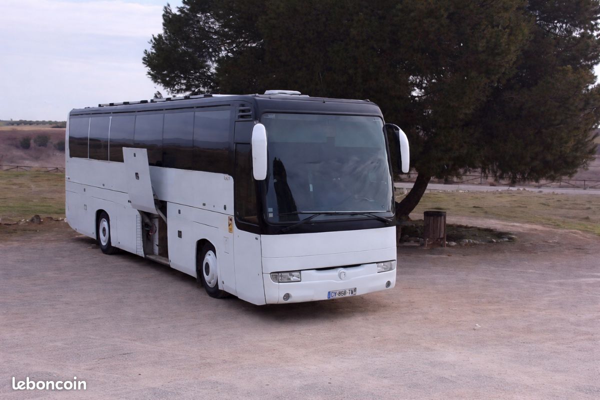 Bus aménagé VASP, camping car poids lourds (image 1)