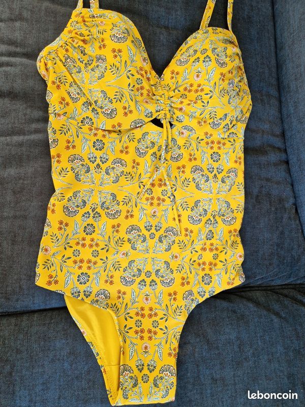 Maillot de bain Rougegorge 42/90E jaune moutarde á petites fleurs (image 1)