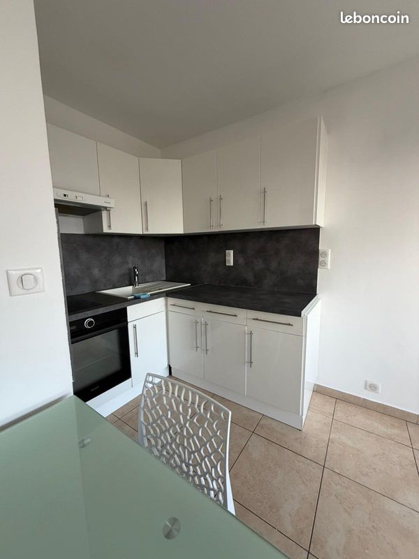 Appartement 2 pièces 35 m² · à Gaillard · 35 m² · 1 090 €