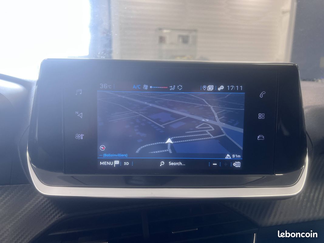 Peugeot 208 bluehdi 100 s&s bvm6 premium (image 18)