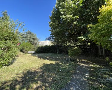 Maison 650 000 € - 158 m²