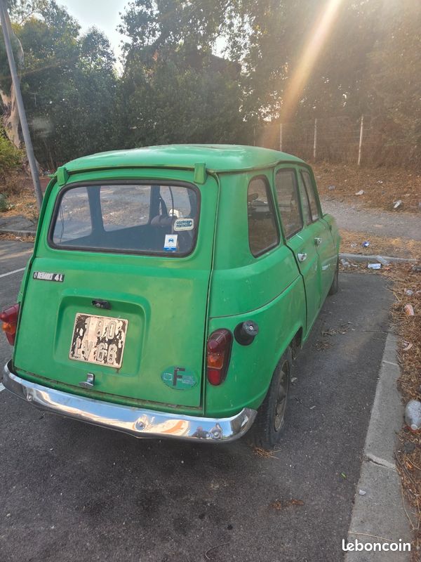 Renault 4L pour pièces ou entière (image 2)