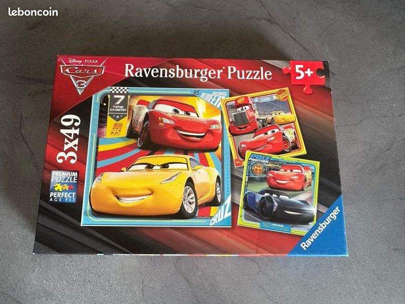 Boite 3 puzzles cars enfant (image 1)