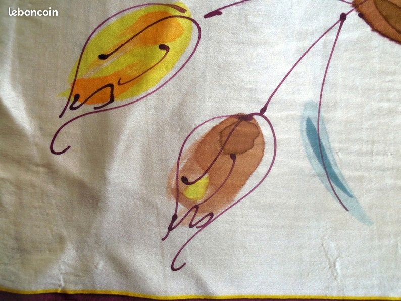 Joli foulard vintage peinture sur soie blanc motif fleuri (image 4)