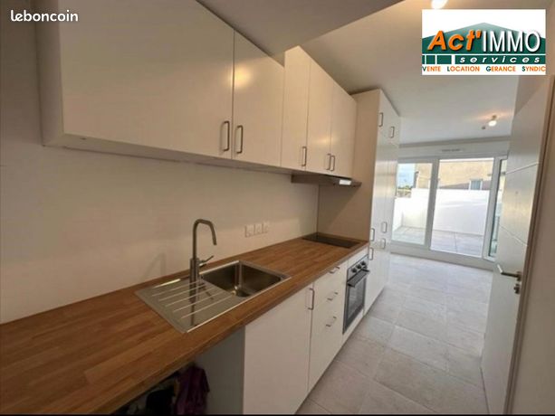 Studio 1 pièce 19 m²