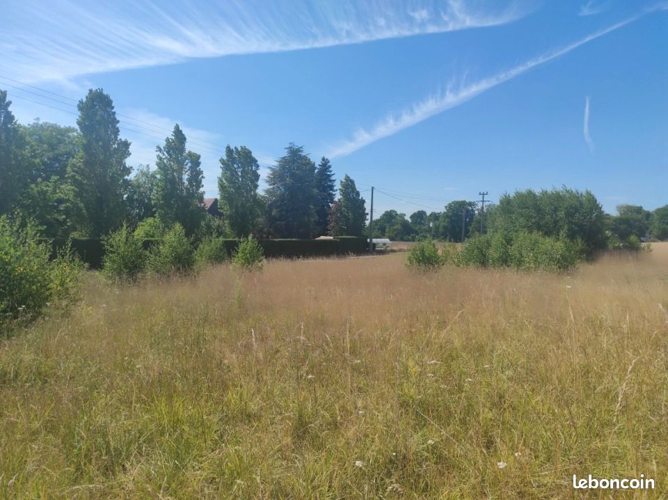 Terrain 975 m² · à Neaufles-Saint-Martin · 81 000 €