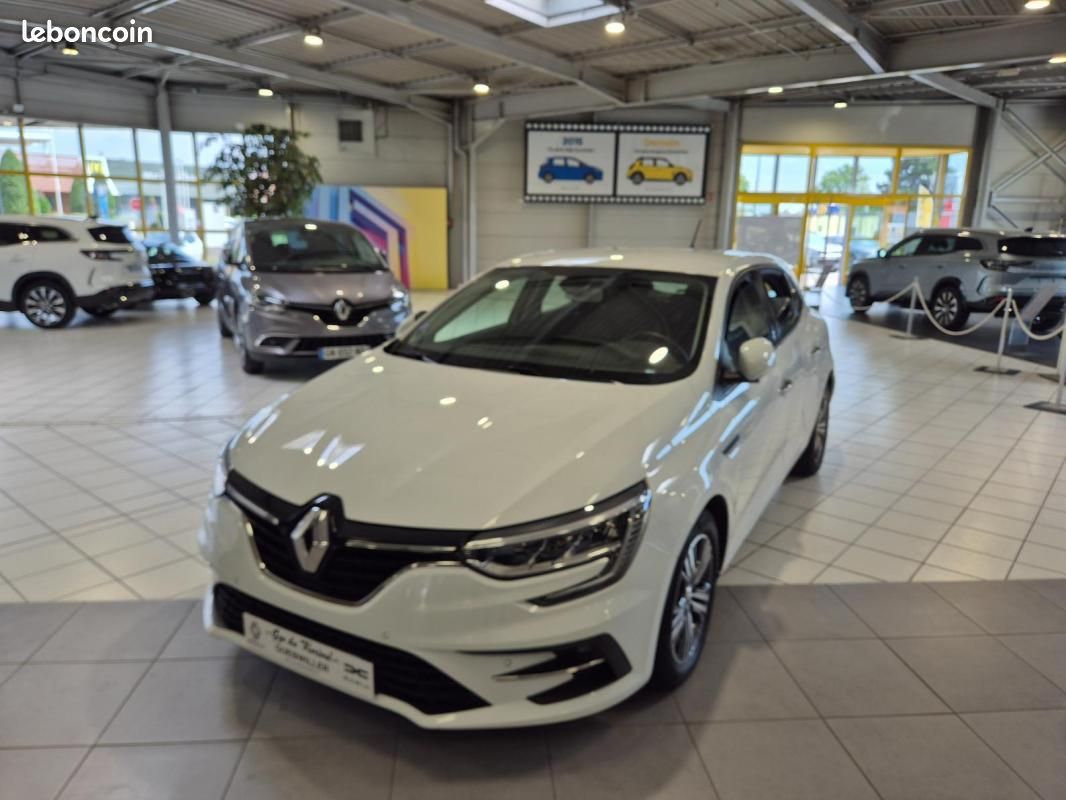 Renault Mégane IV Berline E-Tech plug-in hybrid 160 Evolution (image 4)