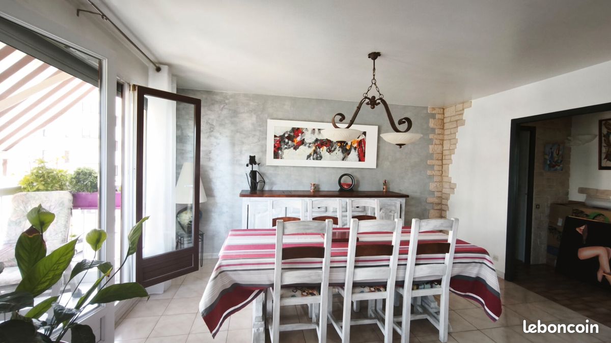 Appartement 4 pièces 89 m² · à Bourg-en-Bresse · 89 m² · 157 000 €