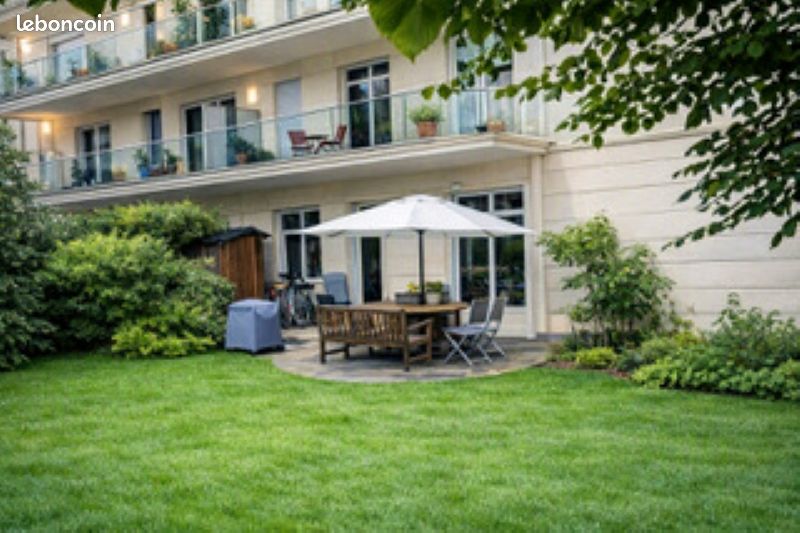 Appartement 5 pièces 132 m² · à Saint-Germain-en-Laye · 132 m² · 3 837 €