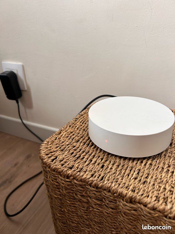 Répéteur WIFI Free Freebox POP Répéteur WIFI Free Freebox POP