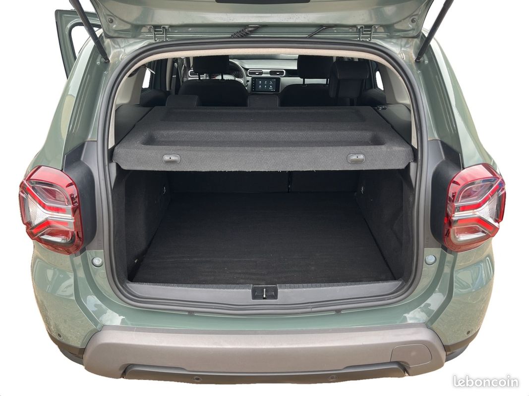 Dacia DUSTER 1.5 BLUE DCI 115 Journey + Blue dCi 115 4x2 (image 8)
