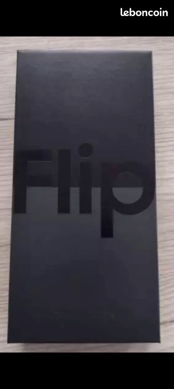 Vends Samsung flip 4 neuve jamais servi 900 (image 5)