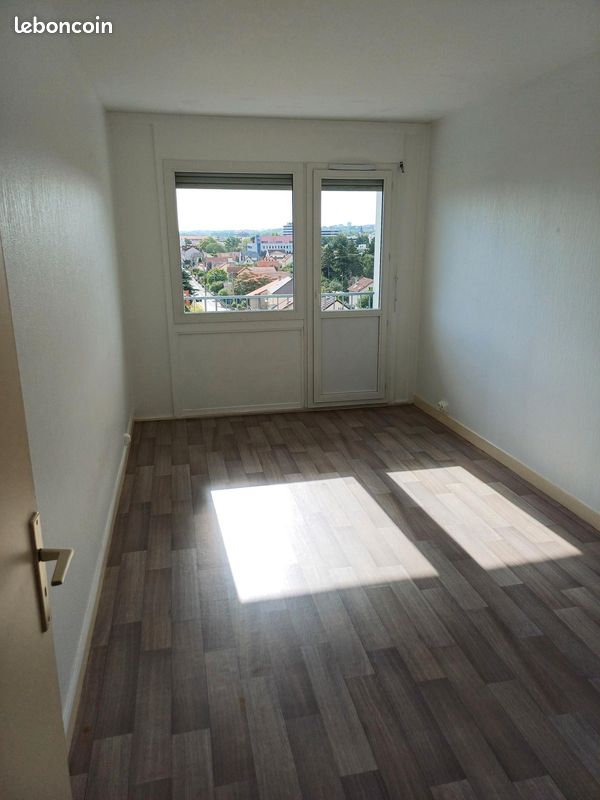 Appartement a louer neuilly-sur-marne - 4 pièce(s) - 87 m2 - Surfyn