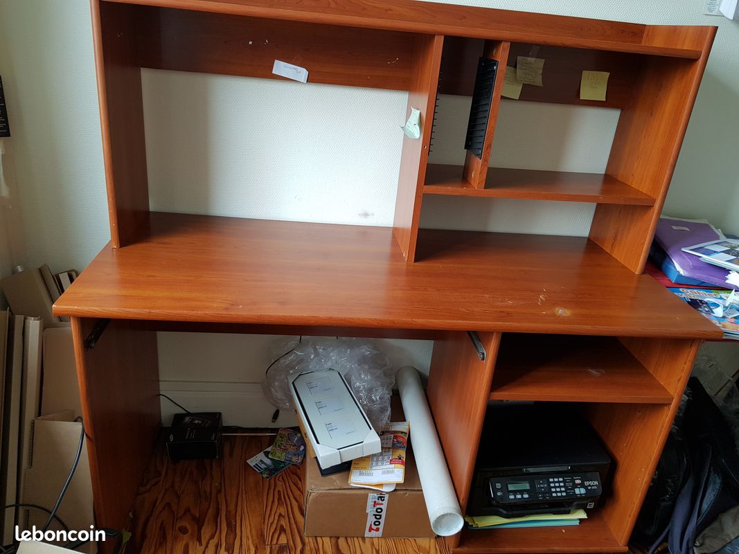 Bureau (image 2)