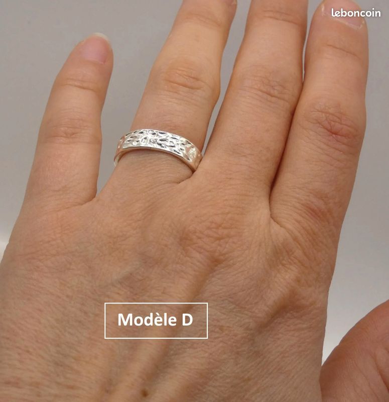 Bague neuve martelée ajustable en plaqué argent ou argent femme (image 5)