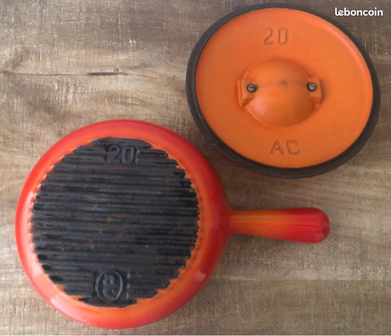 Le Creuset - poêlon couvert - fonte émaillée