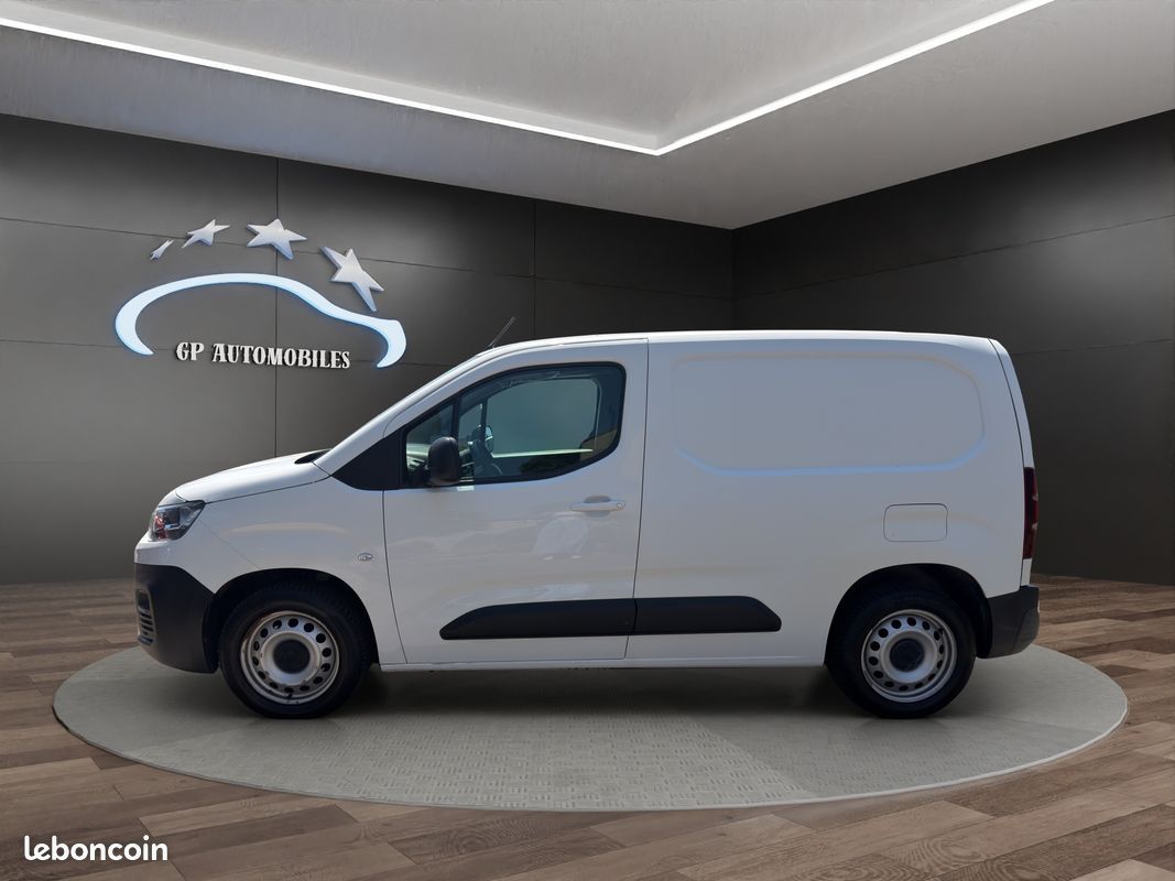 CITROEN Berlingo Van BlueHDi (image 2)