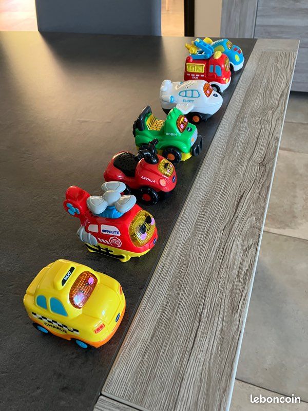 Lot de jouets pour enfants (image 9)