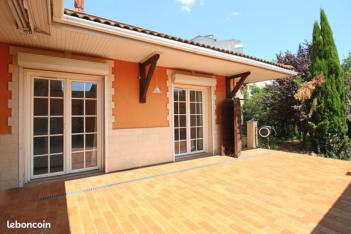 Maison 3 pièces 80 m² · à Cenon · 80 m² · 700 €/mois
