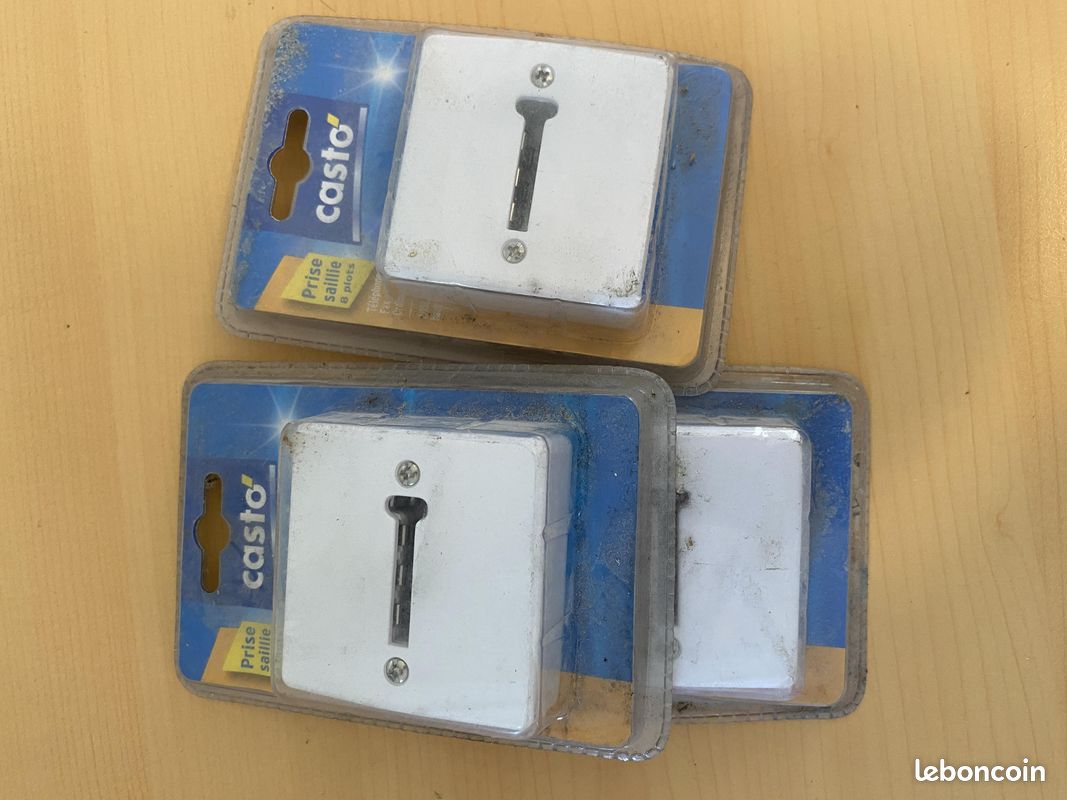 Prise RJ45 compatible pour le réseau informatique ou téléphonique (image 2)