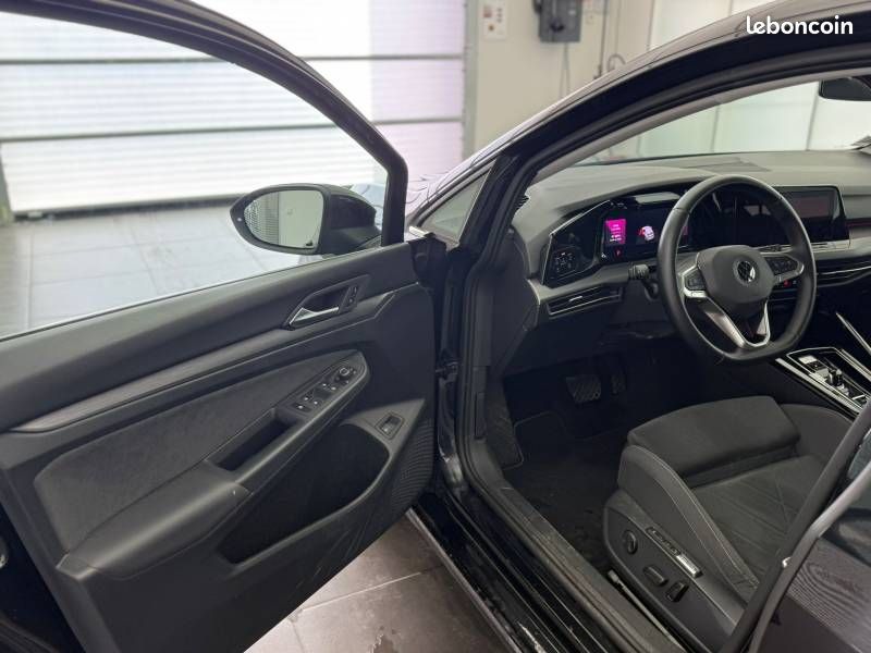 Volkswagen Golf 1.4 Hybrid Rechargeable OPF 204 DSG6 Style (image 12)
