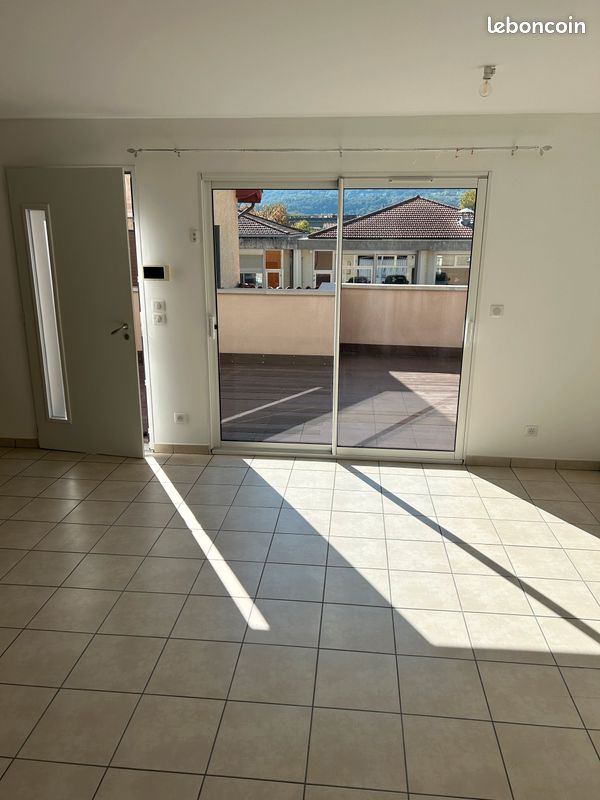 Appartement T3 75 m2 RT2012 (image 3)