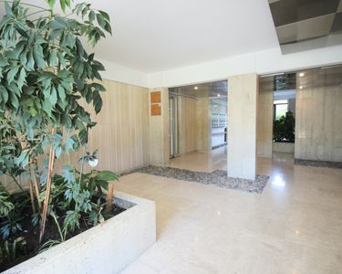 Appartement 375 000 € - 112 m²