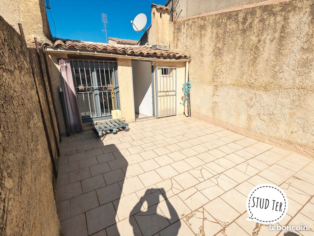 Appartement 1 pièce 23 m² · à Nîmes · 23 m² · 445 €/mois