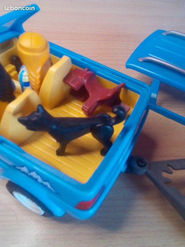 Van et voiture playmobil (image 7)