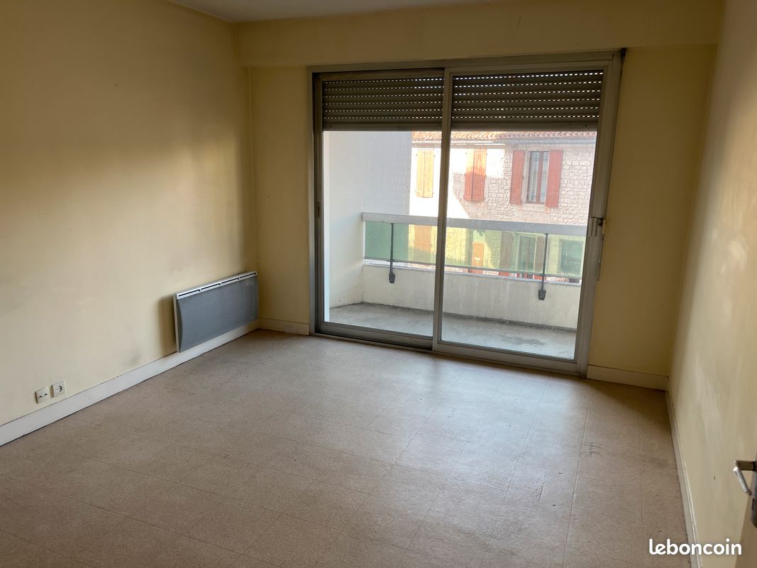 Appartement 1 pièce 40 m² · à Angoulême · 40 m² · 500 €/mois