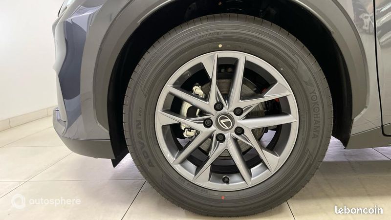 Lexus Lbx 1.5 136ch Business Plus 2WD MY26 (image 20)
