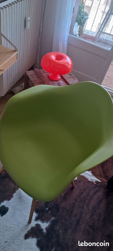 Chaise design scandinave – Vert olive – Coup de cœur déco (image 3)