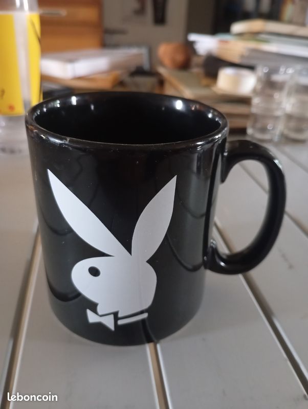Tasse mug de collection publicitaire Playboy (image 2)