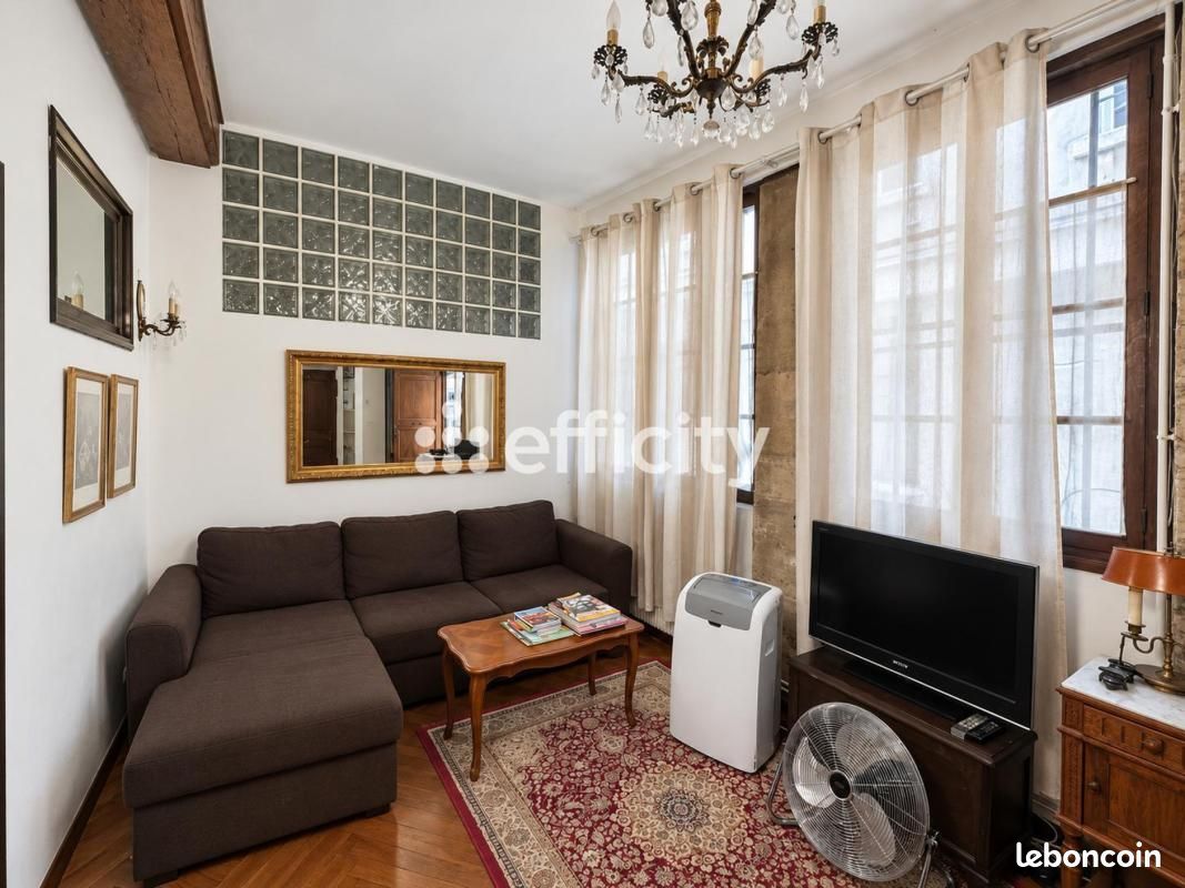 Appartement 3 pièces 56 m² · à Paris · 56 m² · 809 000 €