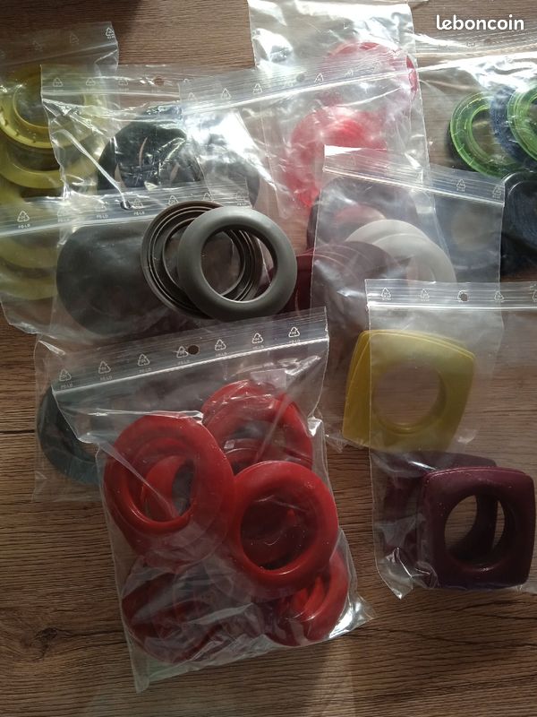 Oeillets pour rideaux (image 1)