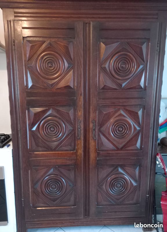 Armoire style basque (image 1)