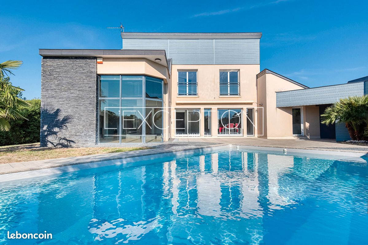 Maison 6 pièces 222 m² · à Loire-Authion · 222 m² · 760 000 €
